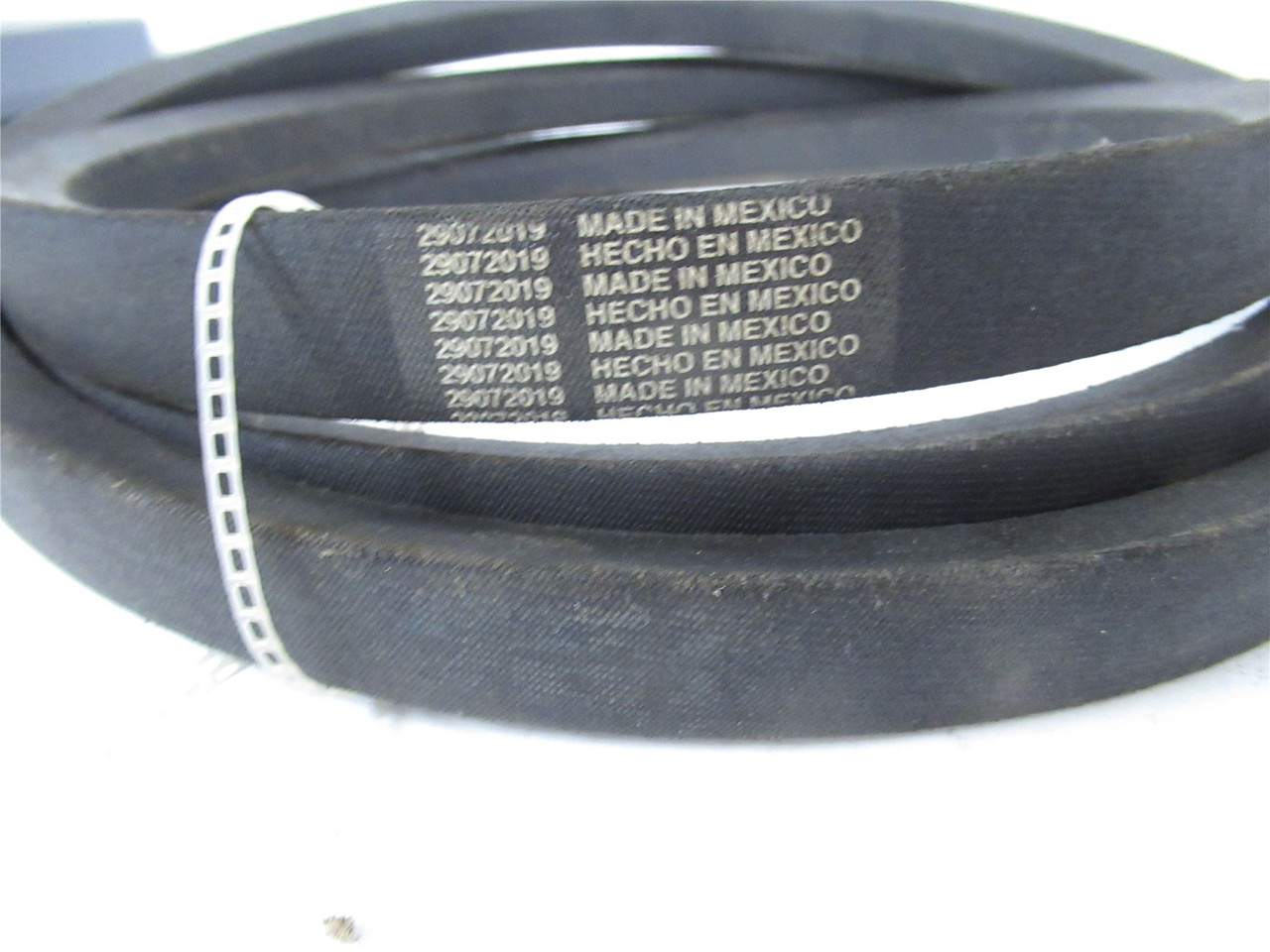 Continental  C92; V-Belt Outside Length 96"