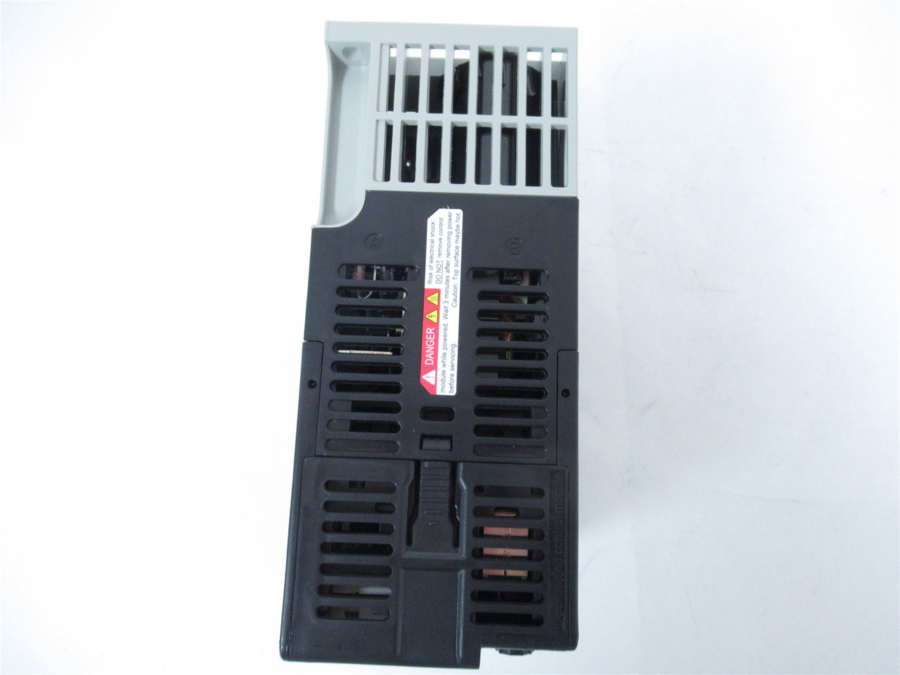 Allen-Bradley 25B-D6P0N104; AC Drive 3HP 480VAC