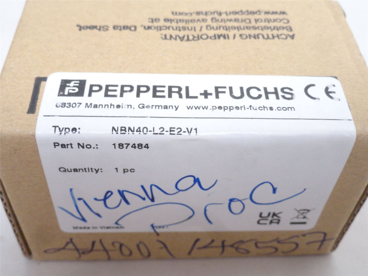 PEPPERL+FUCHS NBN40-L2-E2-V1; Prox Sensor 187484; 10-30VDC