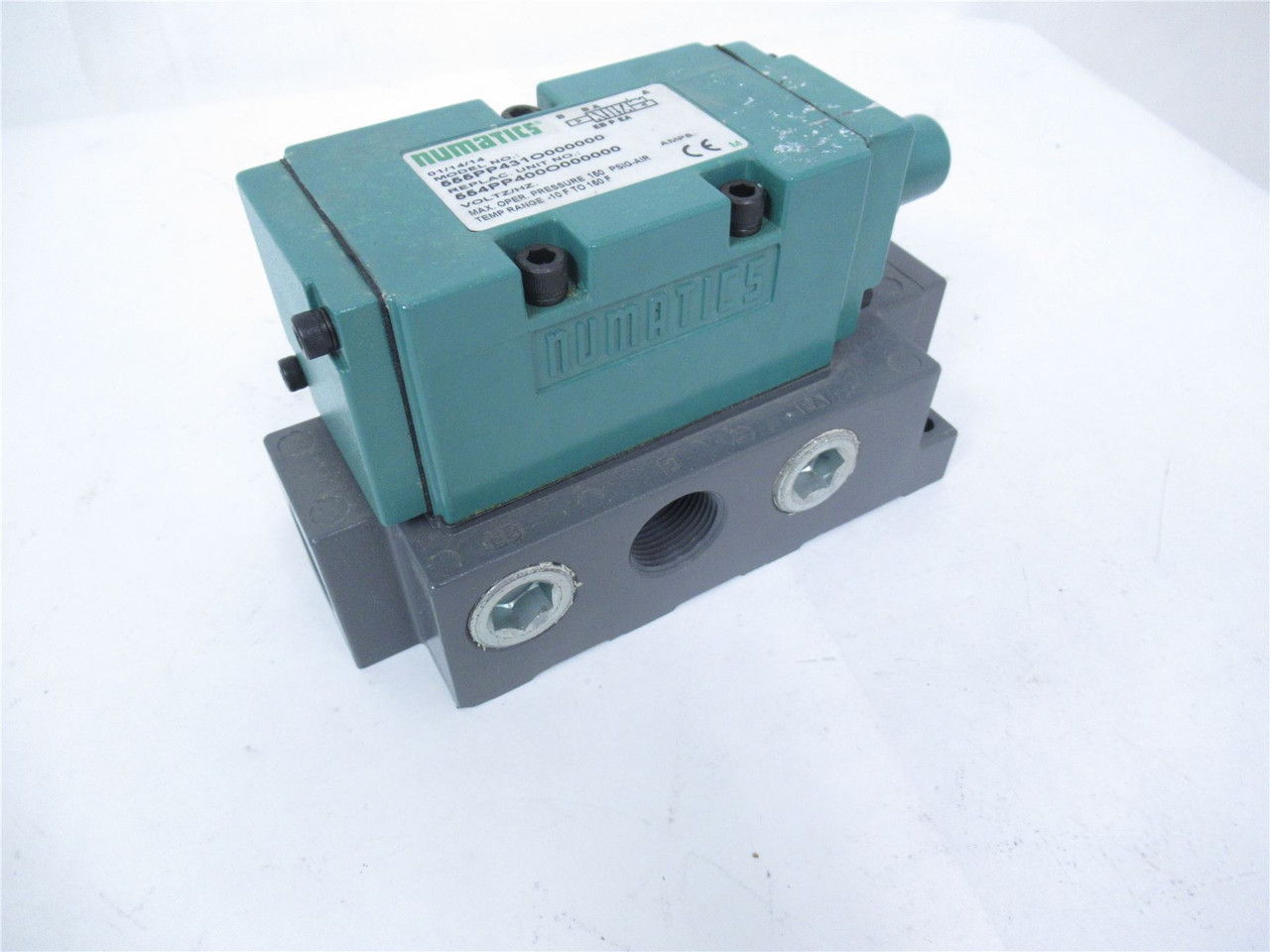 Numantics 555PP431O000000; Pneumatic Valve 2position4way 3/4"