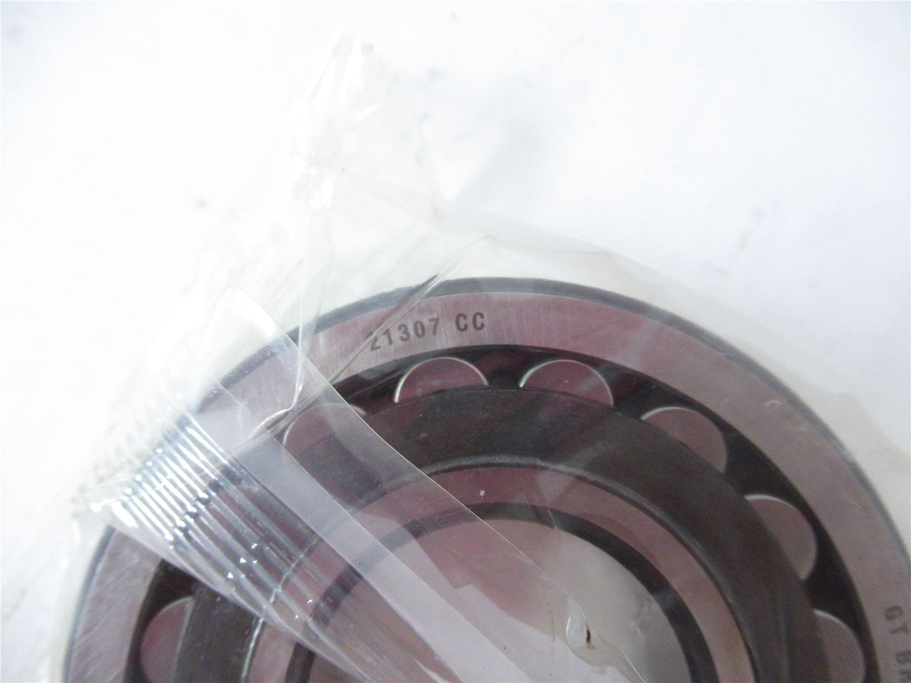 SKF 21307CC; Roller Bearing 35mmID 80mmOD 21mmWidth