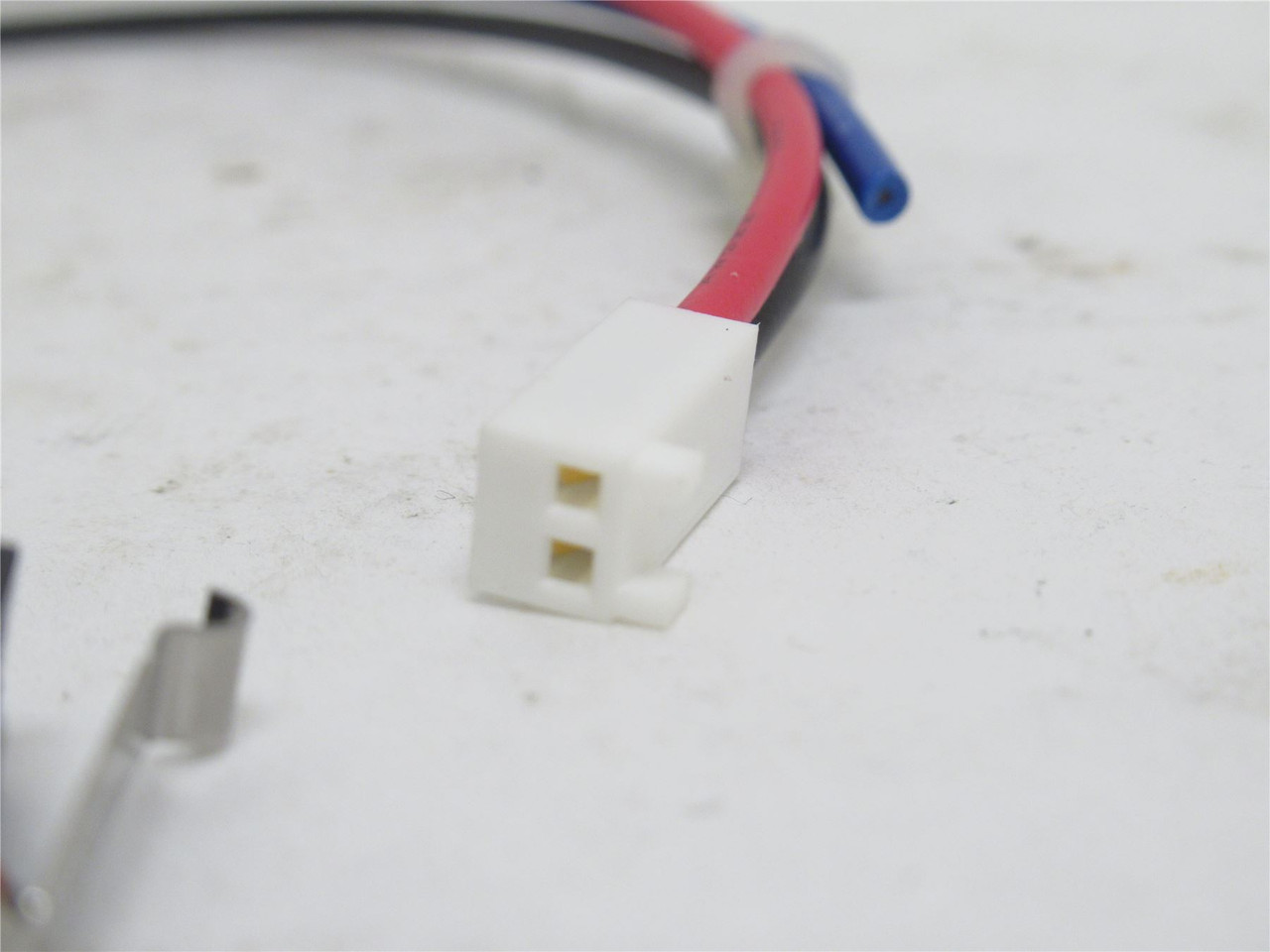 Omron D2SW-01L3MS; Wired Snap Action Switch 0.1A 125VAC/30VDC