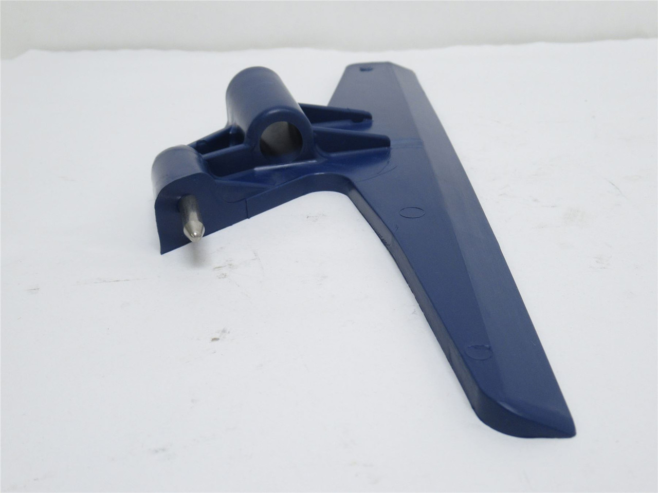 Risco 35750011; Scraper; Metal Detectable; Blue