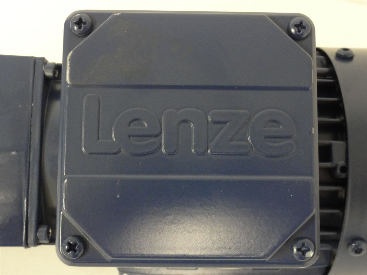 Lenze GKR03-2M HBR 071C32; Gear Motor; 0.37kW; 460V 1720r/min