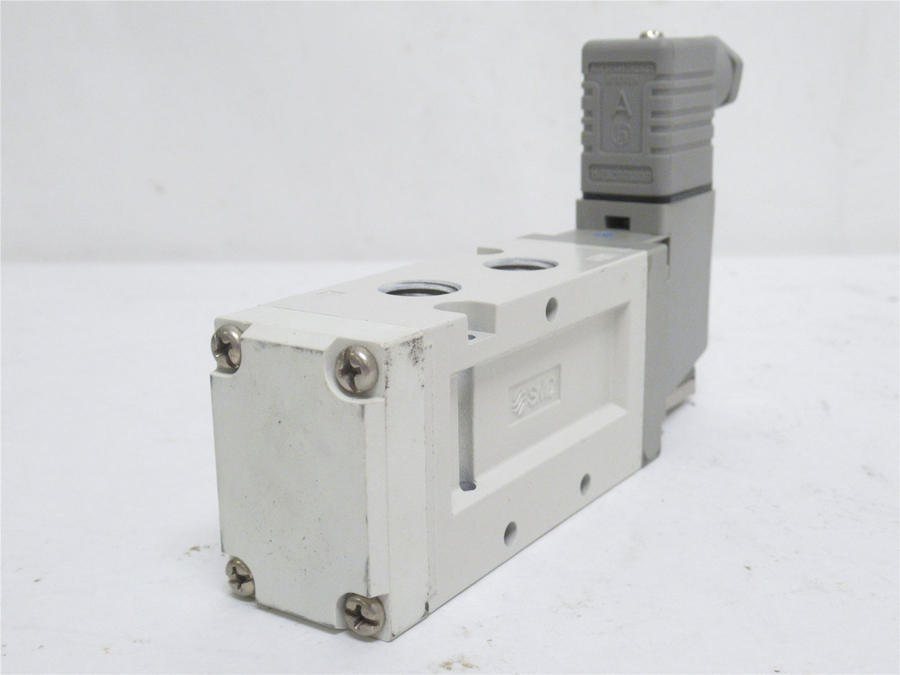 SMC VF5120-6DD1-02T; Solenoid Valve; 0.15-0.7MPa; 12VDC