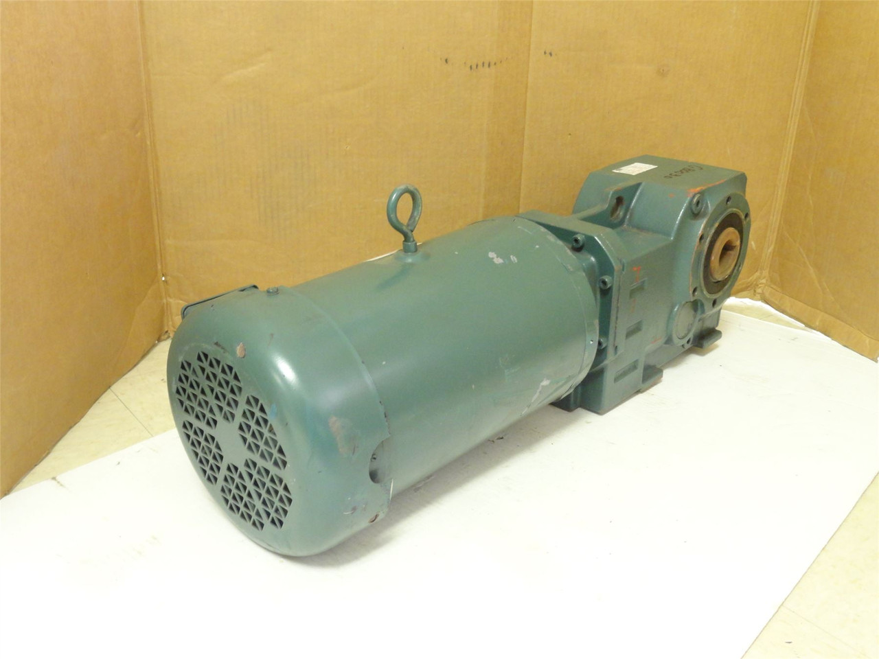 Dodge BF683GH112L4; Quantis AC Gearmotor; 18.93:1 Ratio; 5HP