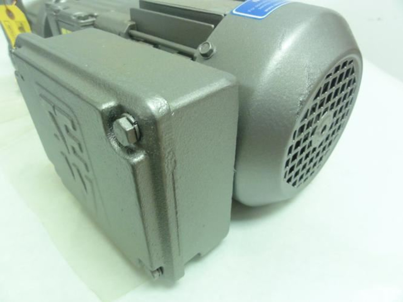 SEW 404-60-0174; Motor Gearbox; 1288 Ratio; 1700RPM