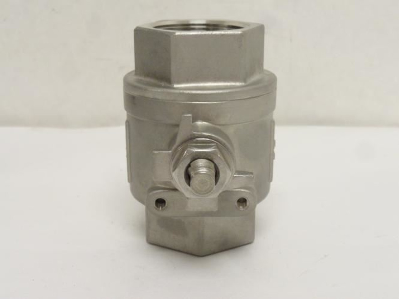 Industry-Std 20K959; Ball Valve; SS; 1-1/2NPT; NO HANDLE