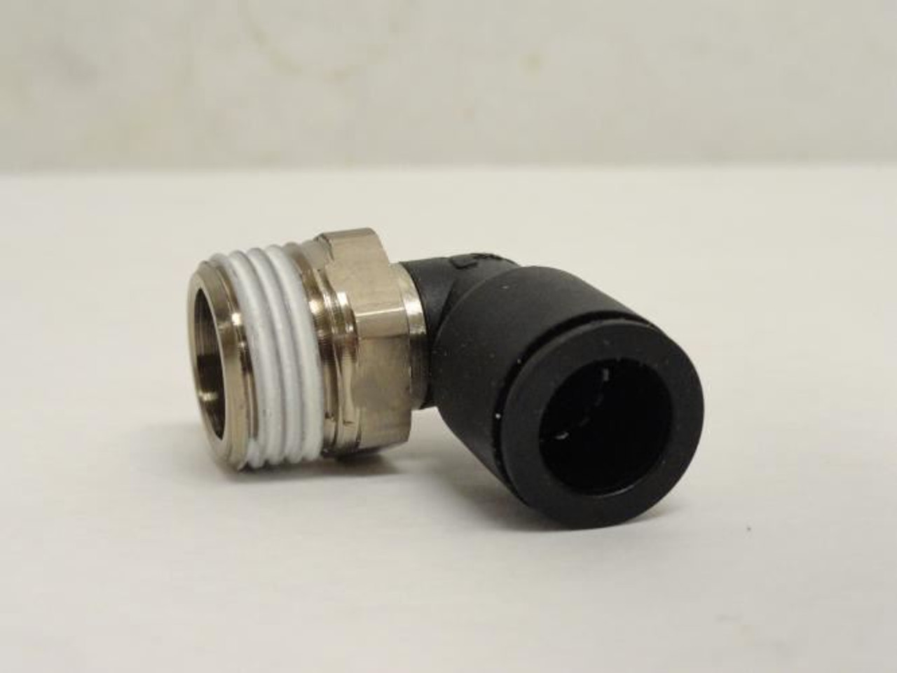 Legris 3109 10 21; Elbow 90Deg; 12mm Tube x 1/2BSPT