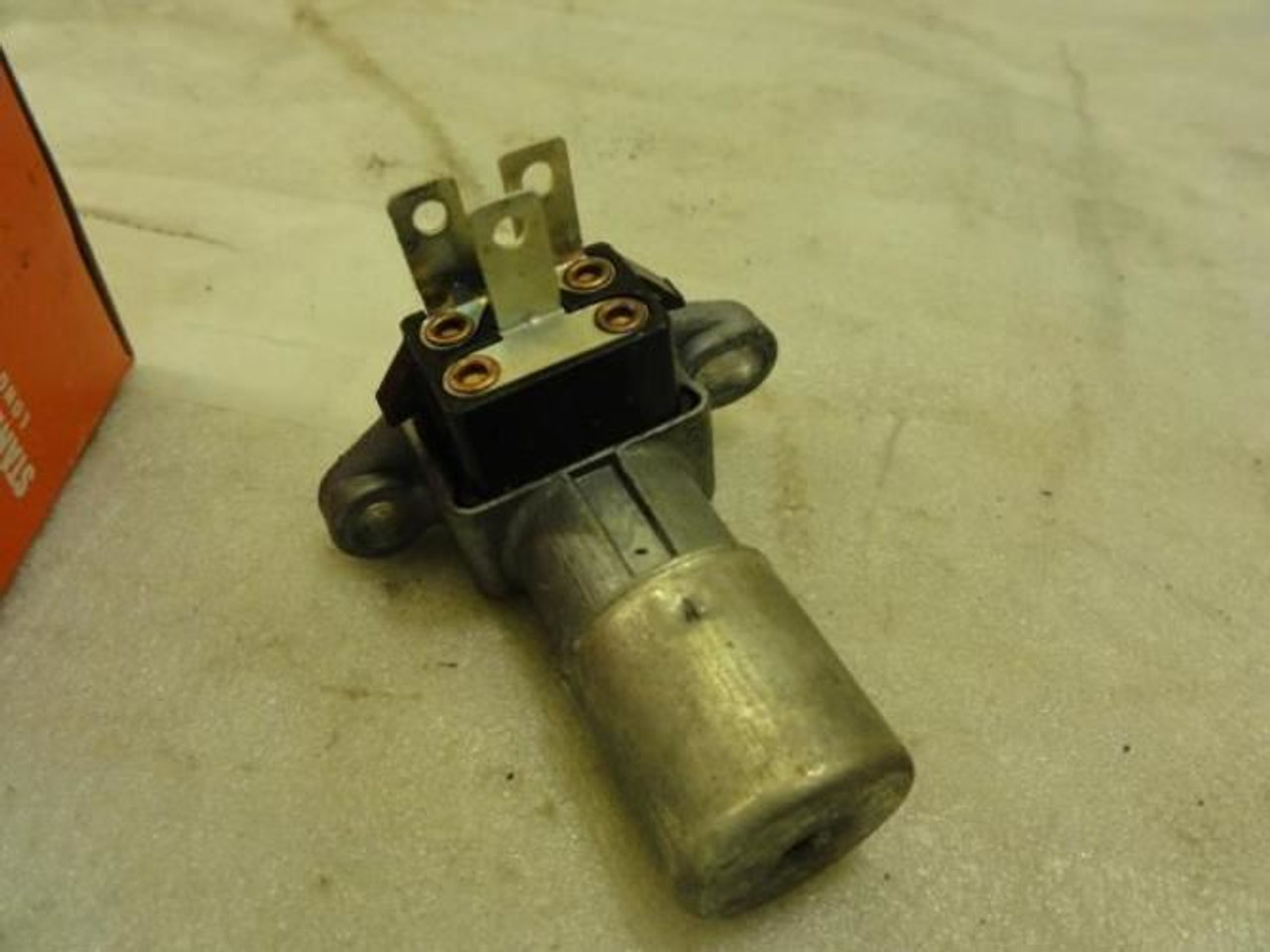 Standard DS-72; Dimmer Switch