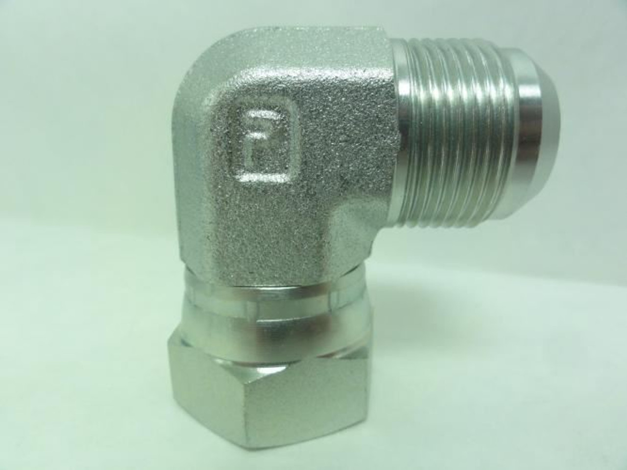 Parker 16 C6X; Swivel Nut Elbow; 90Deg; 1 JIC x 1 JIC