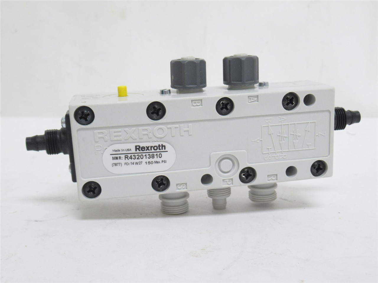 Rexroth R432013810; Directional Valve 150PSI; 3/8" Tube Nut