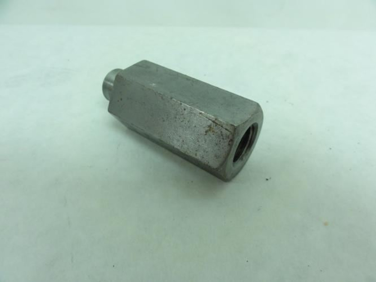 AROL P05B00520900; Internal Spacer w/ Square Connector