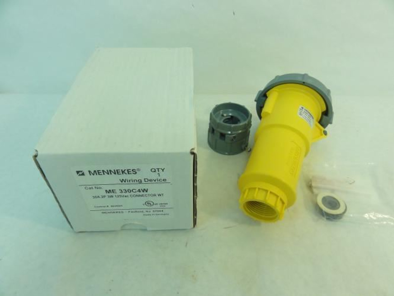 Mennekes ME330C4W; Connector; 30A; 2P; 3W; 125V; Watertight