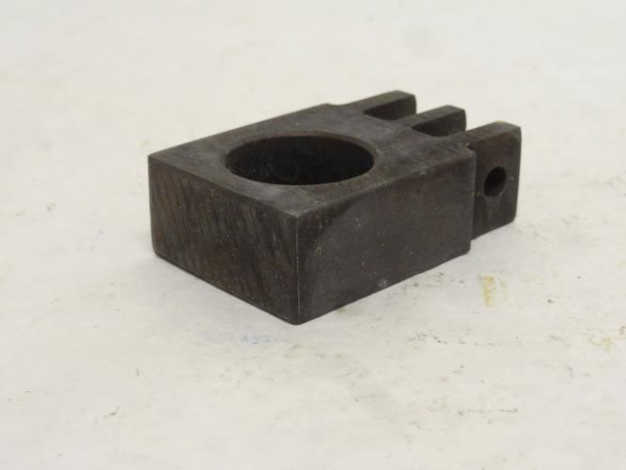 Hyster 88452; Chain Anchor