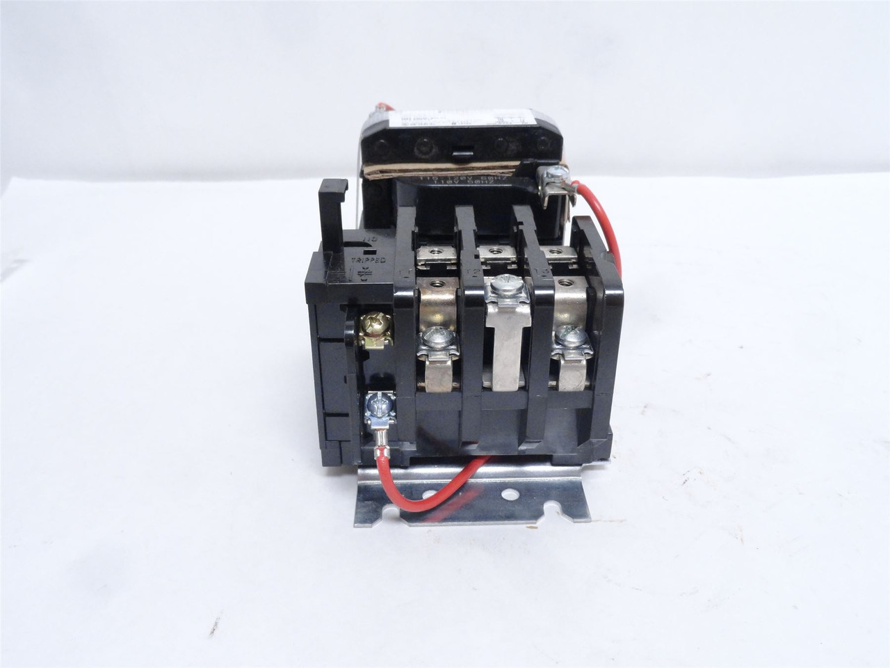 GE CR306C002; Motor Starter; 37A; 3P; 600VAC; Coil: 120VAC
