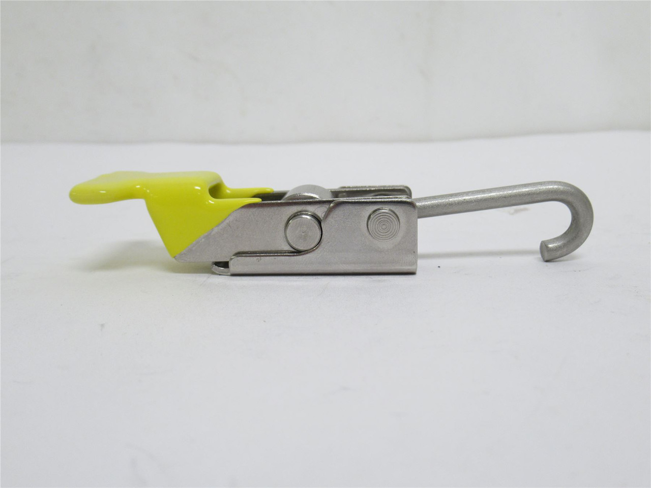 Southco A1-11-702-20; Over-Center Draw Latch; SS; Non-Locking