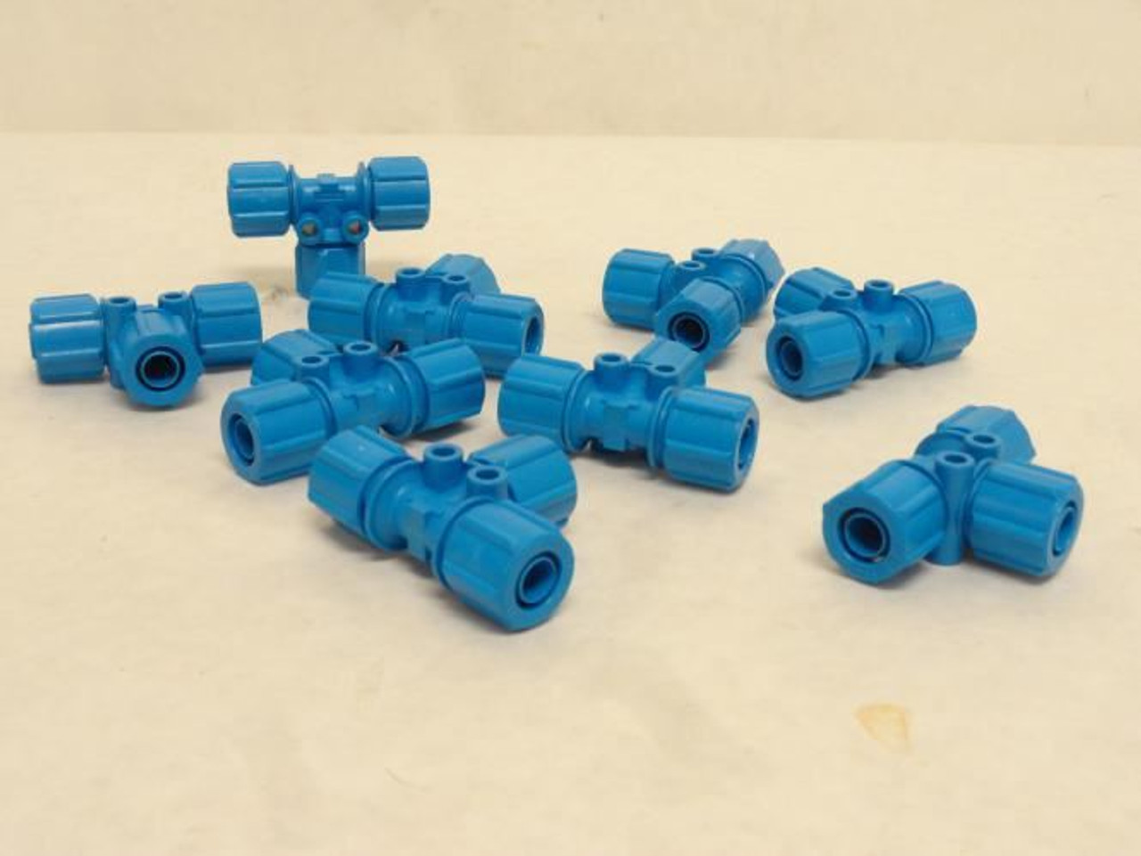 Festo FCK-3-PK-9-KU; Lot-9 T-Fitting 6276; Size: 9mm