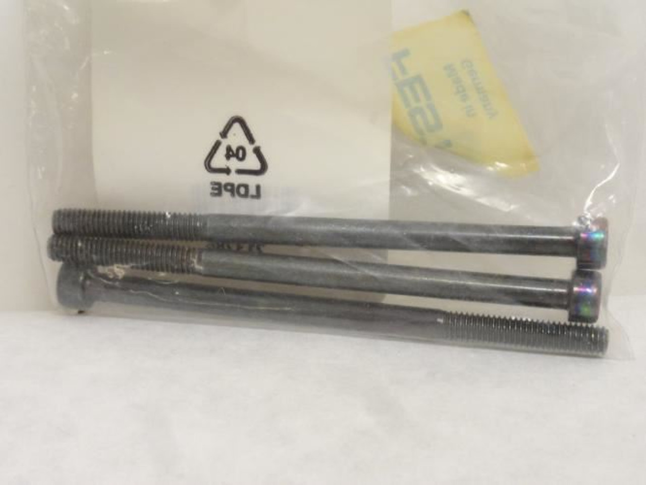 Festo CPV10-ZA-5; Lot-10 Tie Rod Sets 162575; 3-Per Bag Festo CPV10-ZA-5; Lot-10 Tie Rod Sets 162575; 3-Per Bag