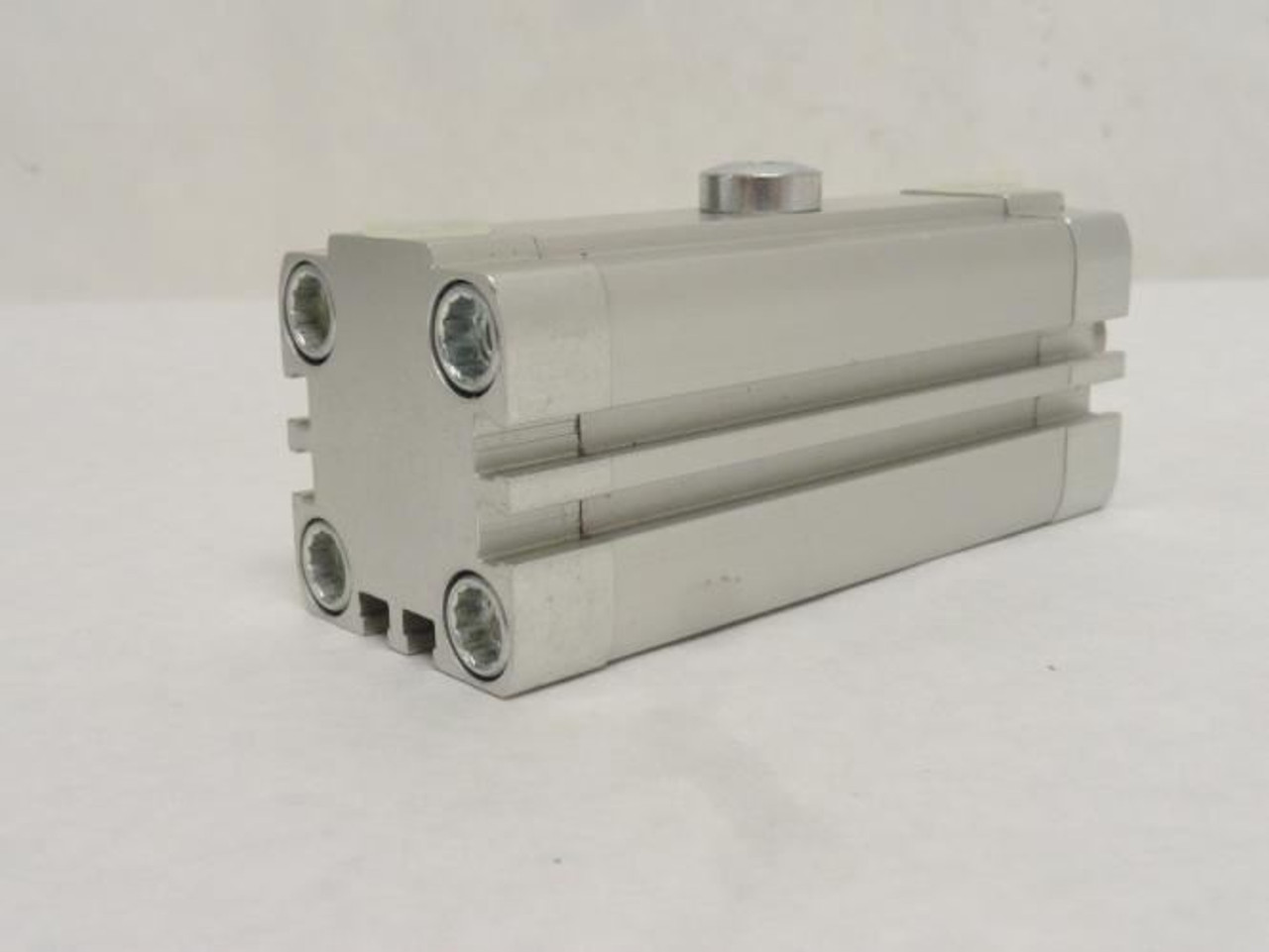 Festo CLR-32-10-R-P-P; Linear Swivel Clamp; 10mm Stroke