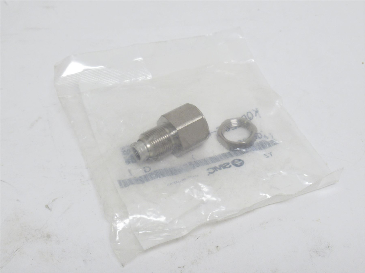 SMC KQB2E06-G02; Male Bulkhead Connector; 6mm x 1/4" Thread