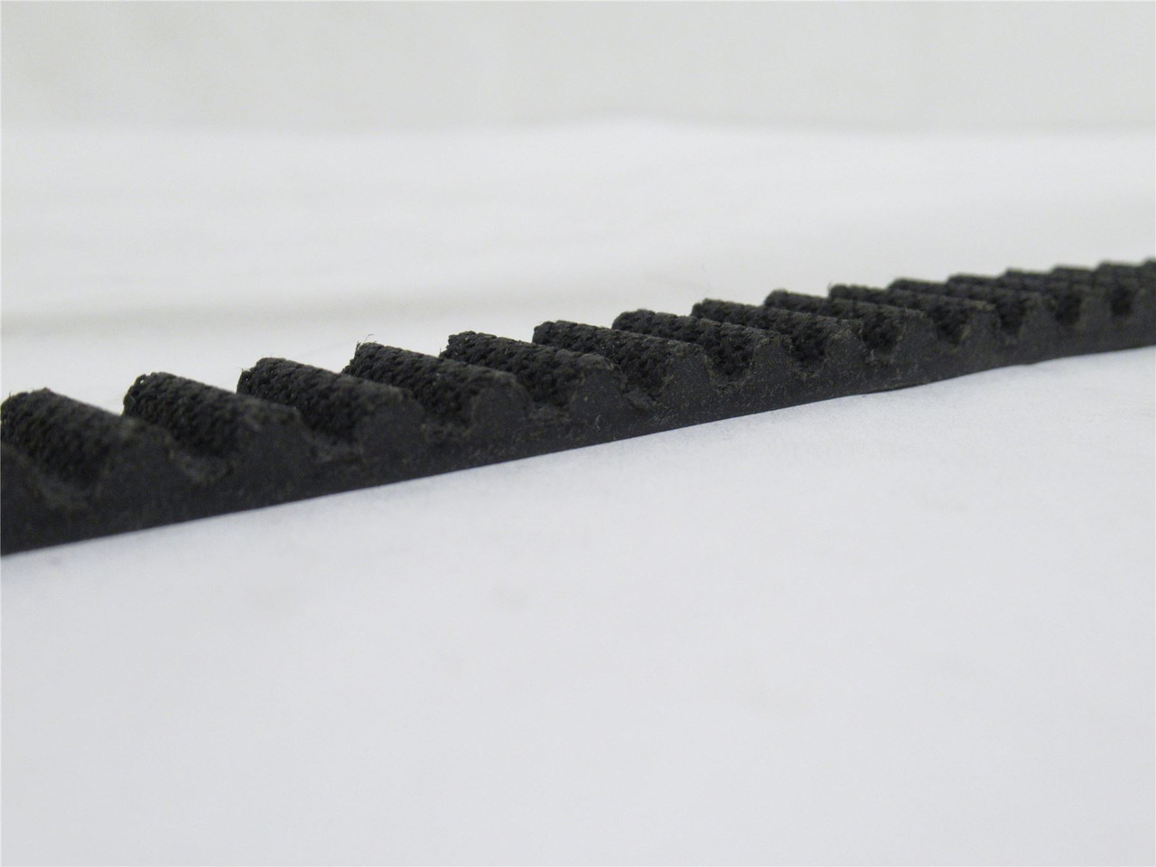 Gates 960-8MGT-15; Timing Gear Belt; 960mm Long x 15mm Wide