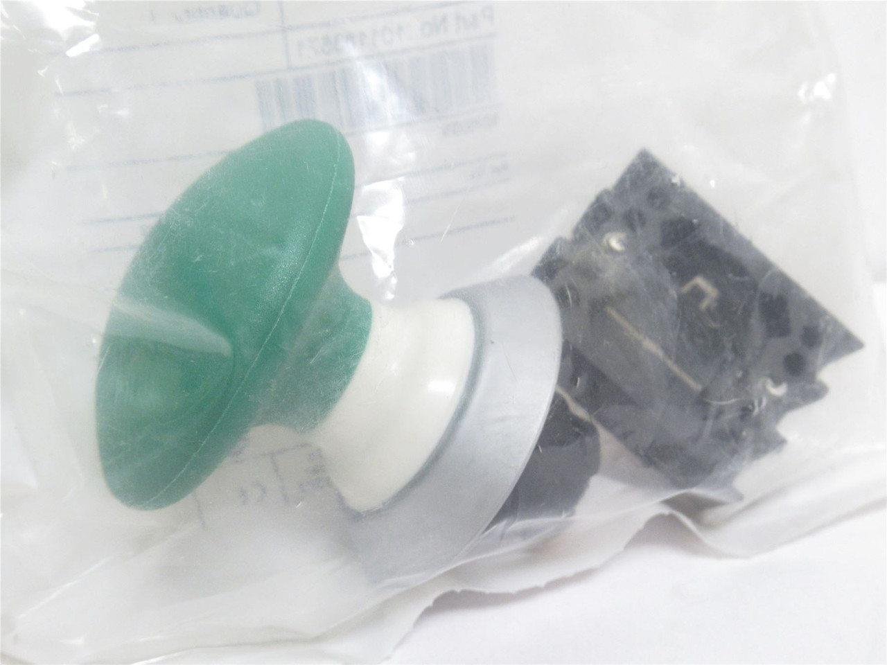 Schmersal 101163571; Mushroom Head Push Button; 22mm Mount