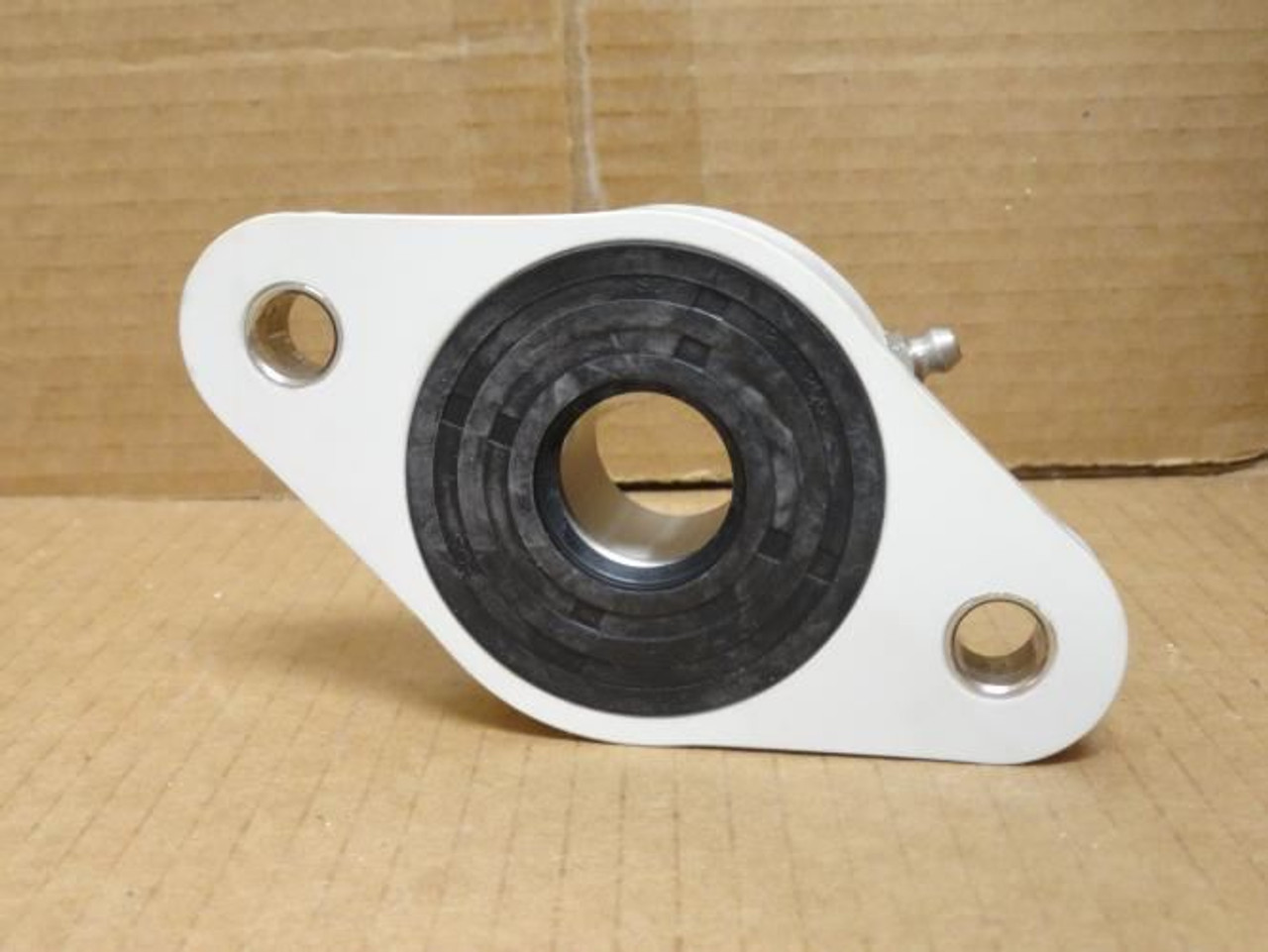AMI MBNFL5CW; Flange Bearing W/Cover; 2-Bolt; 25mm ID
