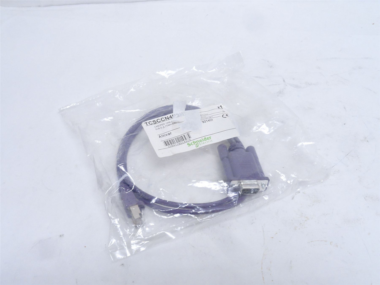 Schneider TCSCCN4F3M1T; Connector Cable For DB-9 to RJ45