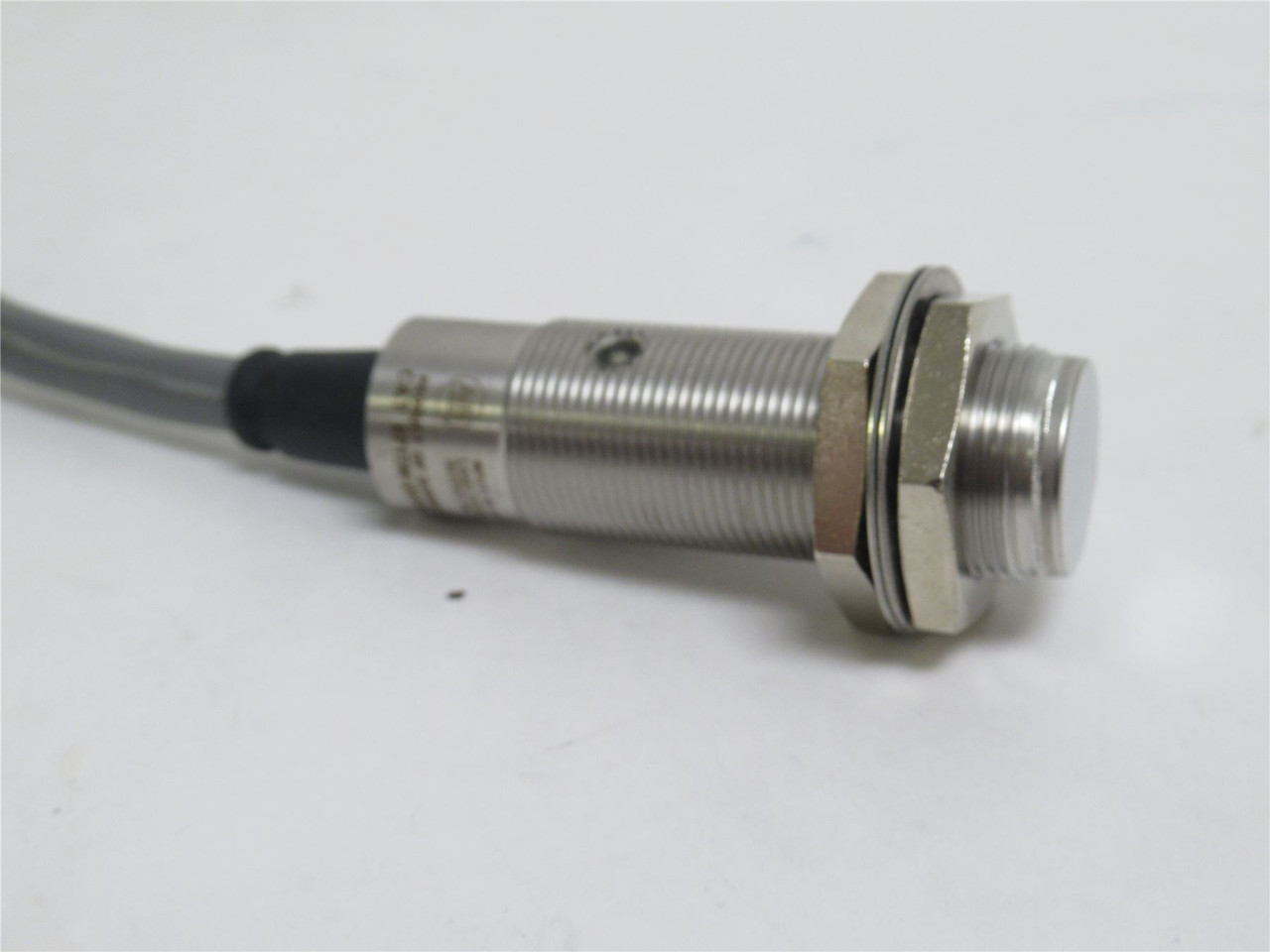 Allen-Bradley 871TM-DH5NN18-A2; Proximity Sensor 10-30VDC; SS