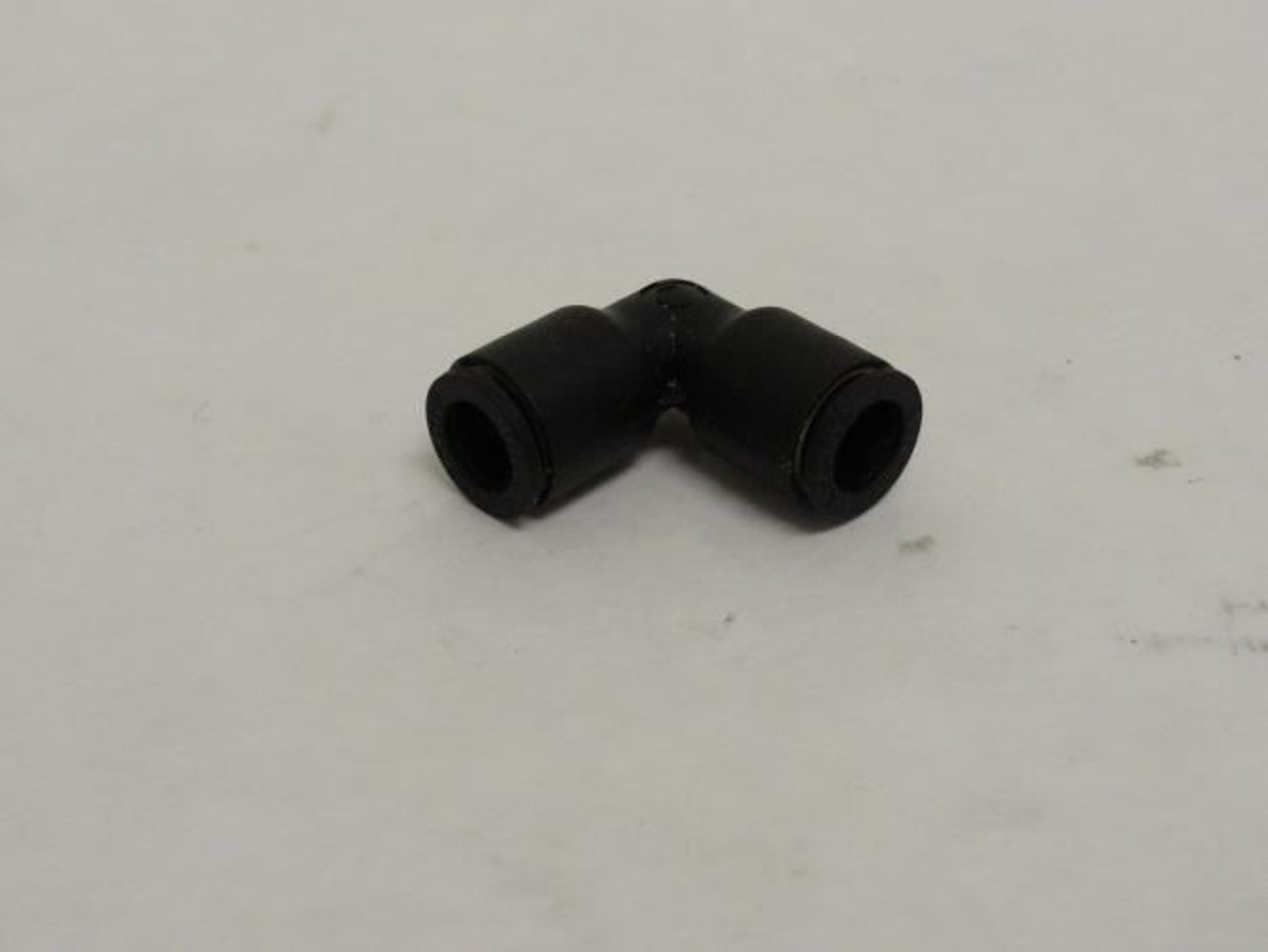 Legris 3102 56 00; Lot-2; Push-to-Connect Elbows; 90Deg; 1/4"