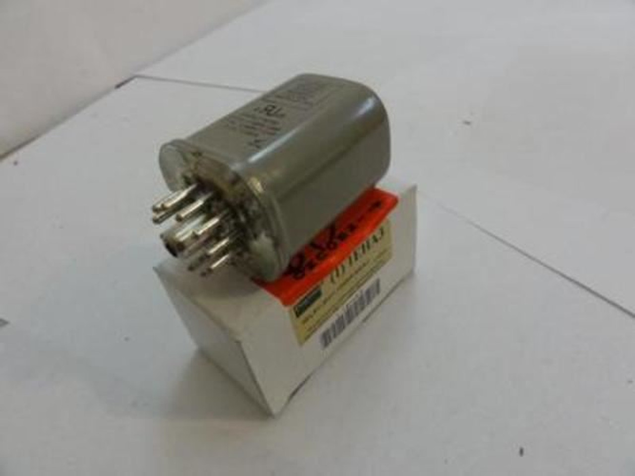 Dayton 1EHA3; Relay; 11 Pin 24VAC Coil Volts