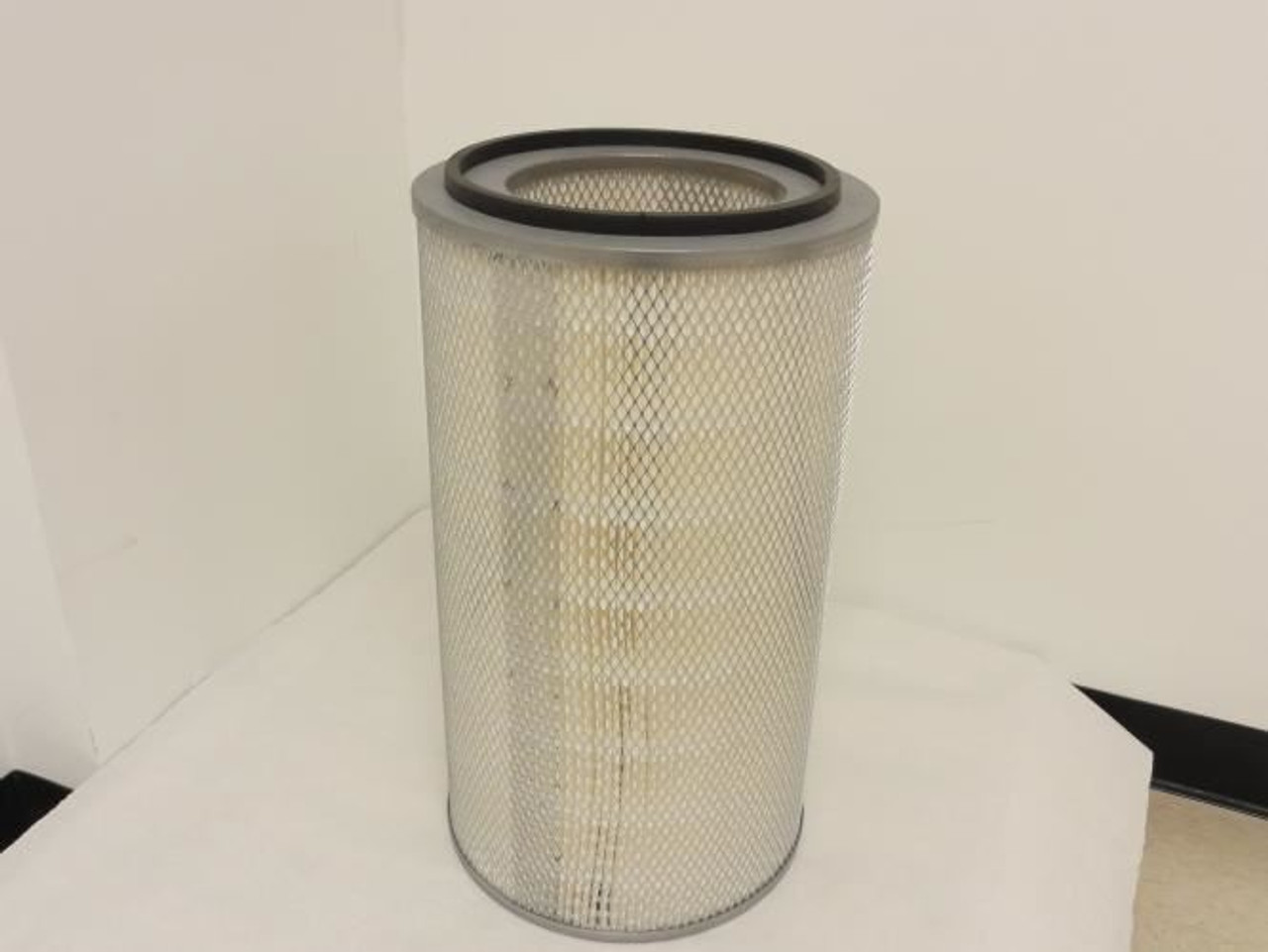USPI AAKQ216; Air Filter 7-1/2"ID; 12-1/2" OD; 21-7/8" L