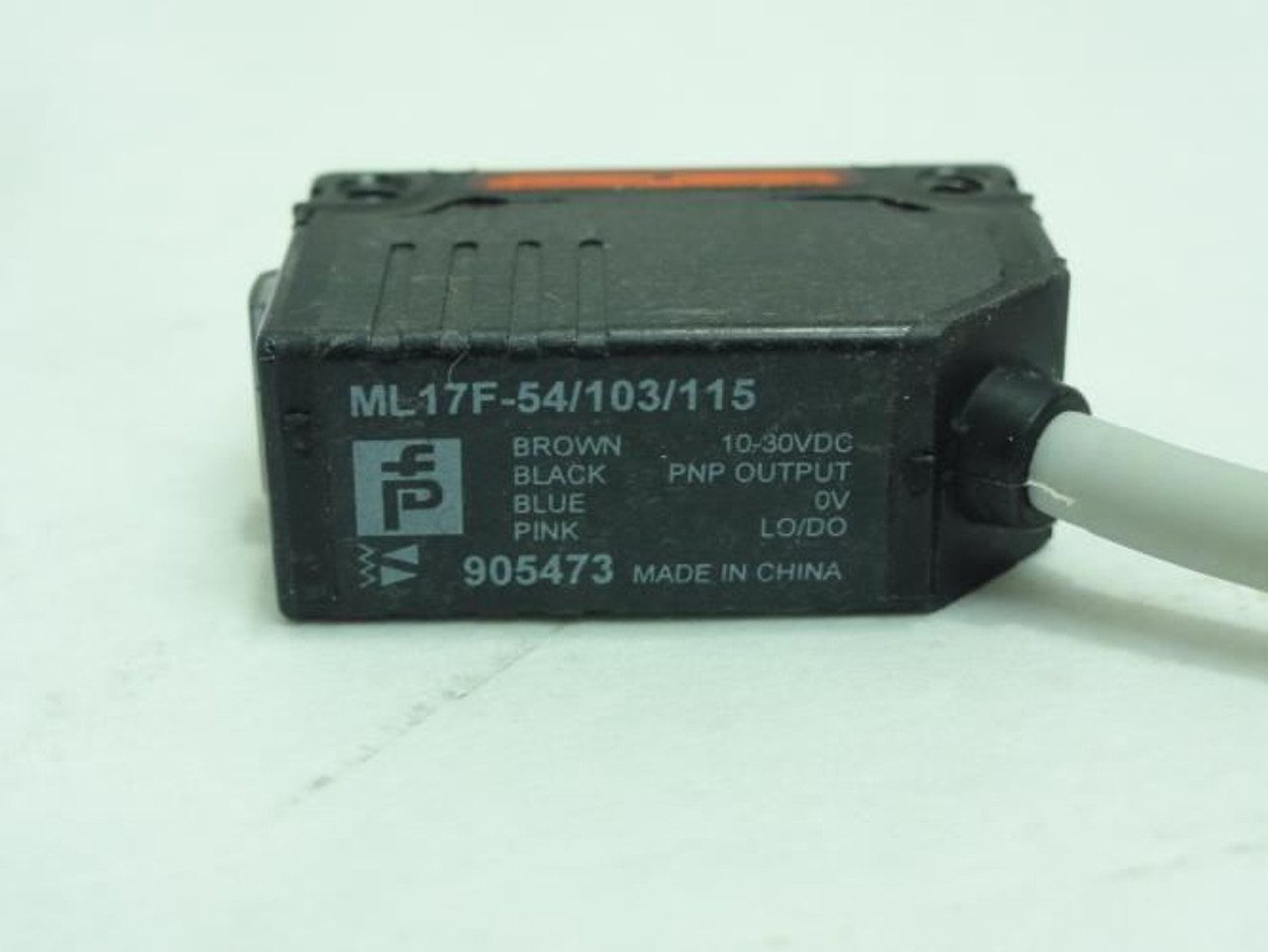 Pepperl ML17F-54103115; Photo Sensor; 10-30Vdc; 2m Wire