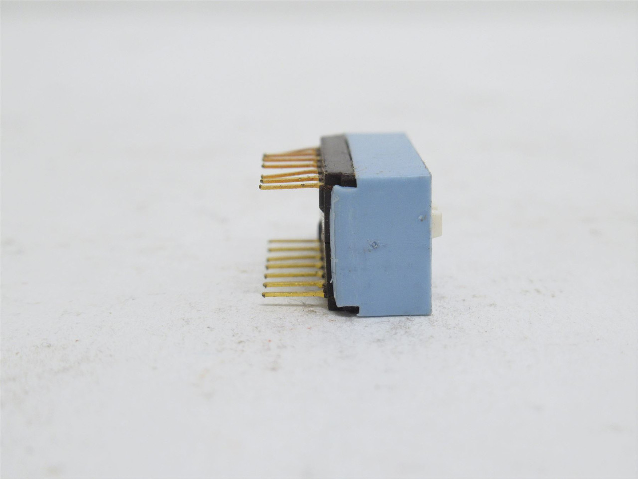 CTS Electronic 206-7 6-42; Lot-13 DIP Switch; 7-Section; 50VDC