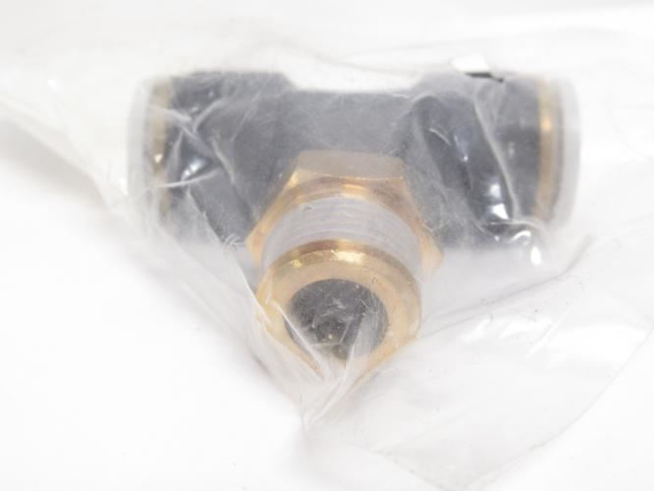 Festo QBT-3/8-1/2-U; Air Tee Fitting 533320 1/2" PTC x 3/8NPT