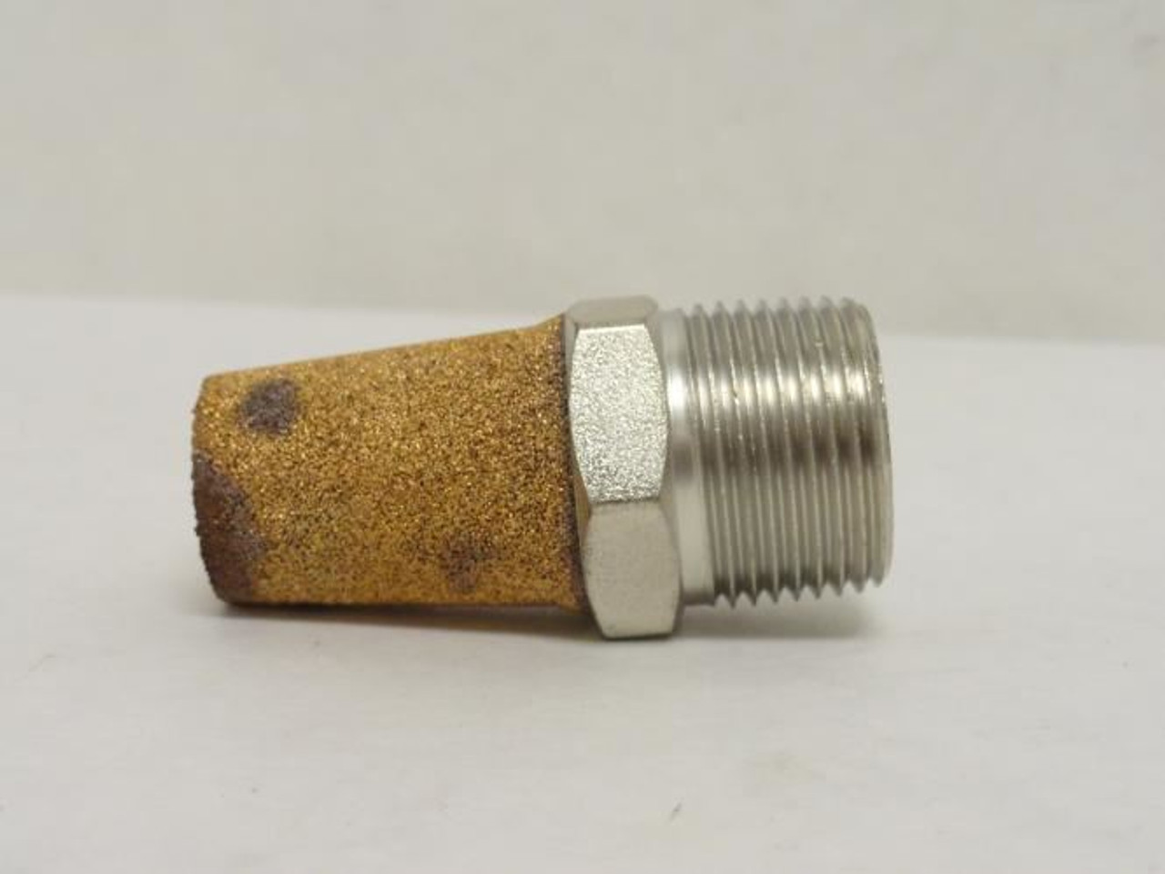 Speedaire 6F600; Pneumatic Muffler; 3/4 MNPT; Bronze Element
