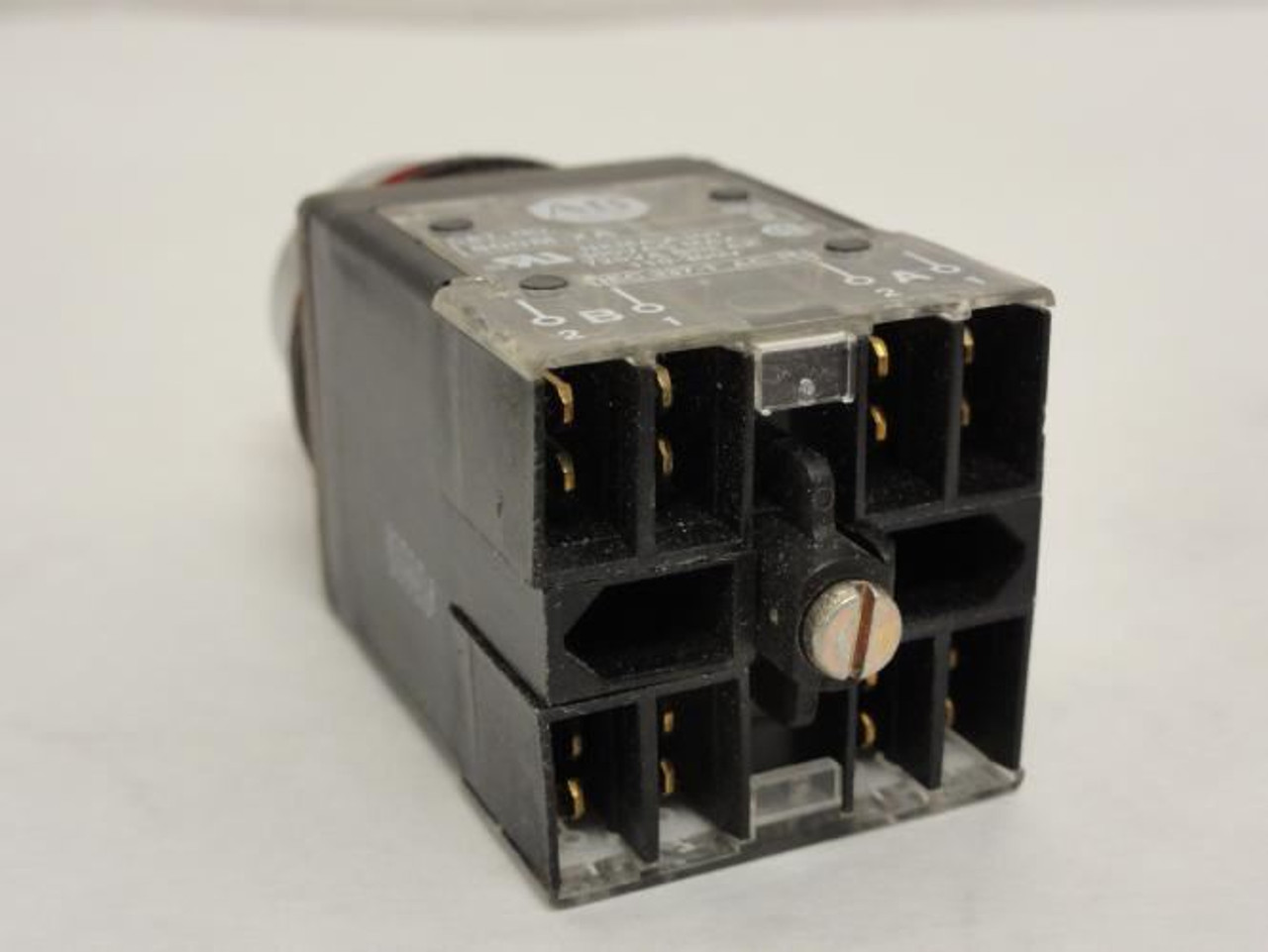 Allen-Bradley 800MR-B6; Pushbutton Switch Operator; Red