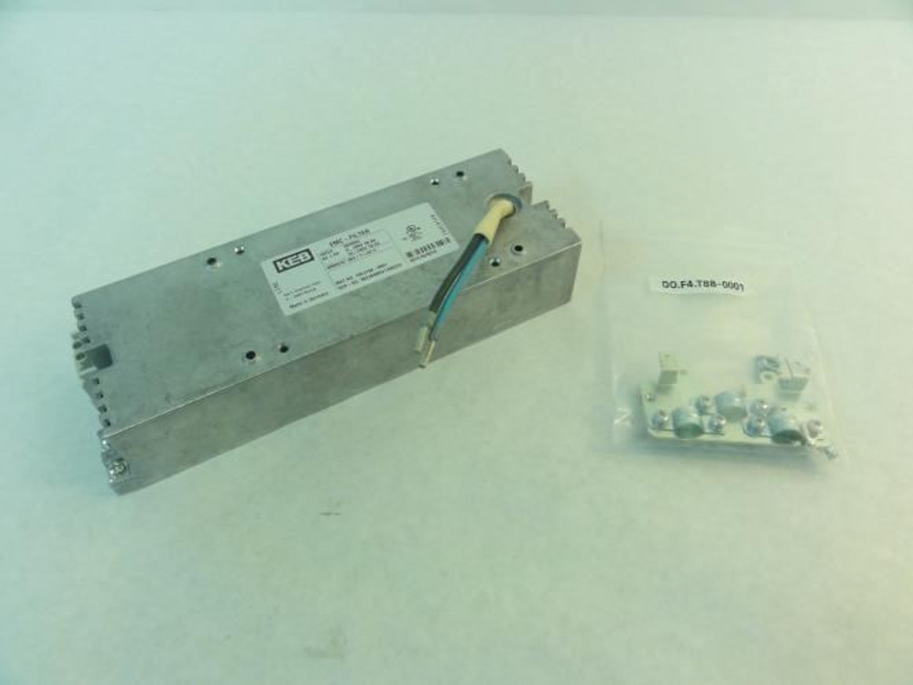 KEB 10E4T60-0001; EMC-Filter; In: 1PH; 0-260V/30A; 240V/19.2A