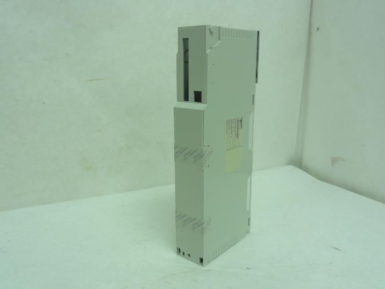 Schneider 140XCP51000; Module Empty With Cover
