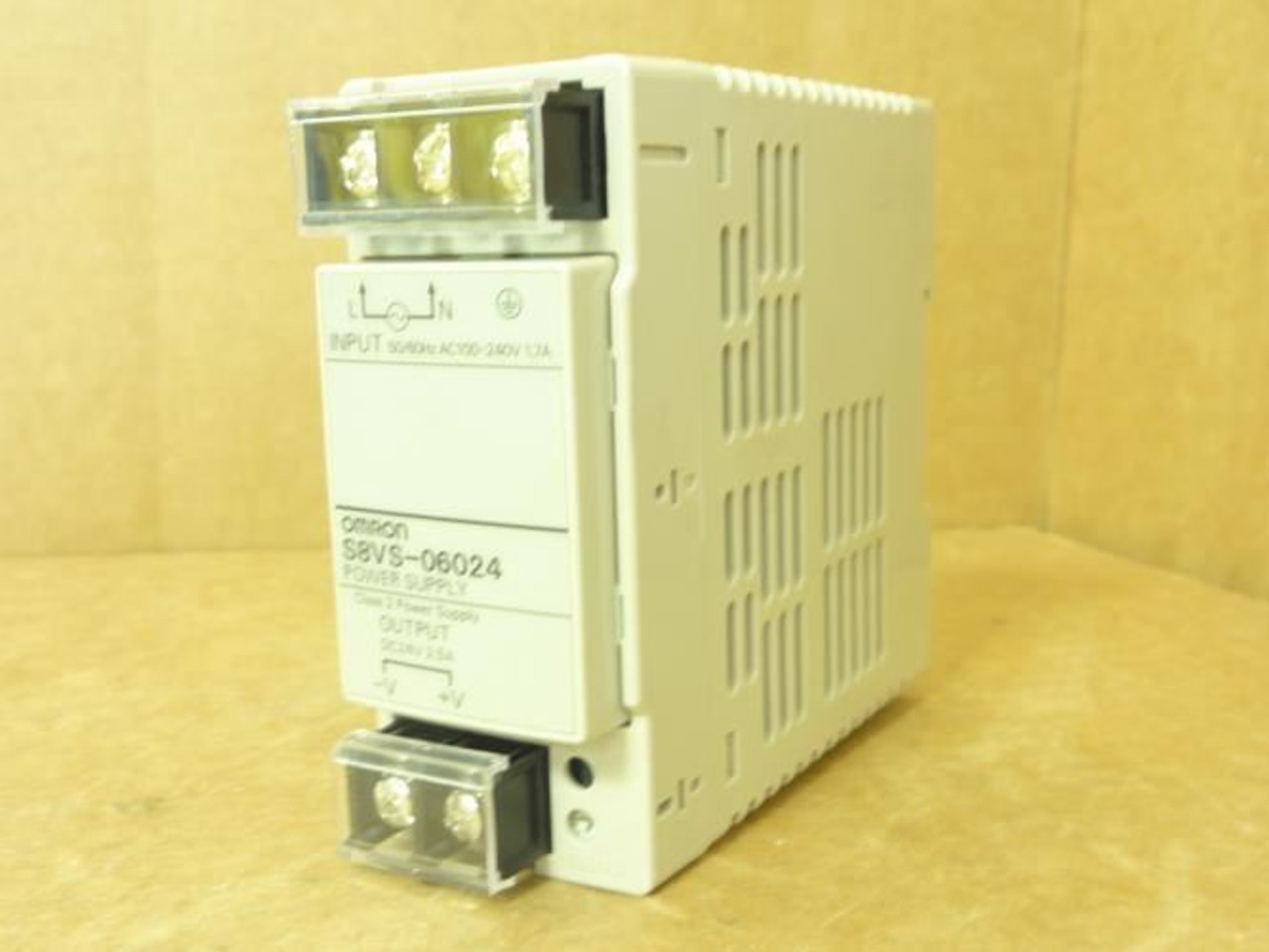 Omron S8VS-06024; Power Supply 100~240VAC In 24VDC 2.5A Out
