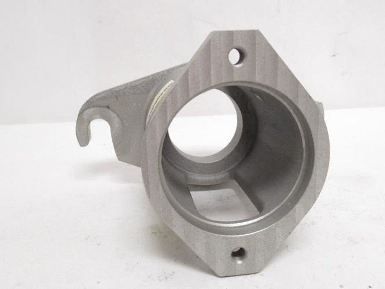 Marlen 635629; Aluminum Motor Mount Bracket; 2-Bolt Flange