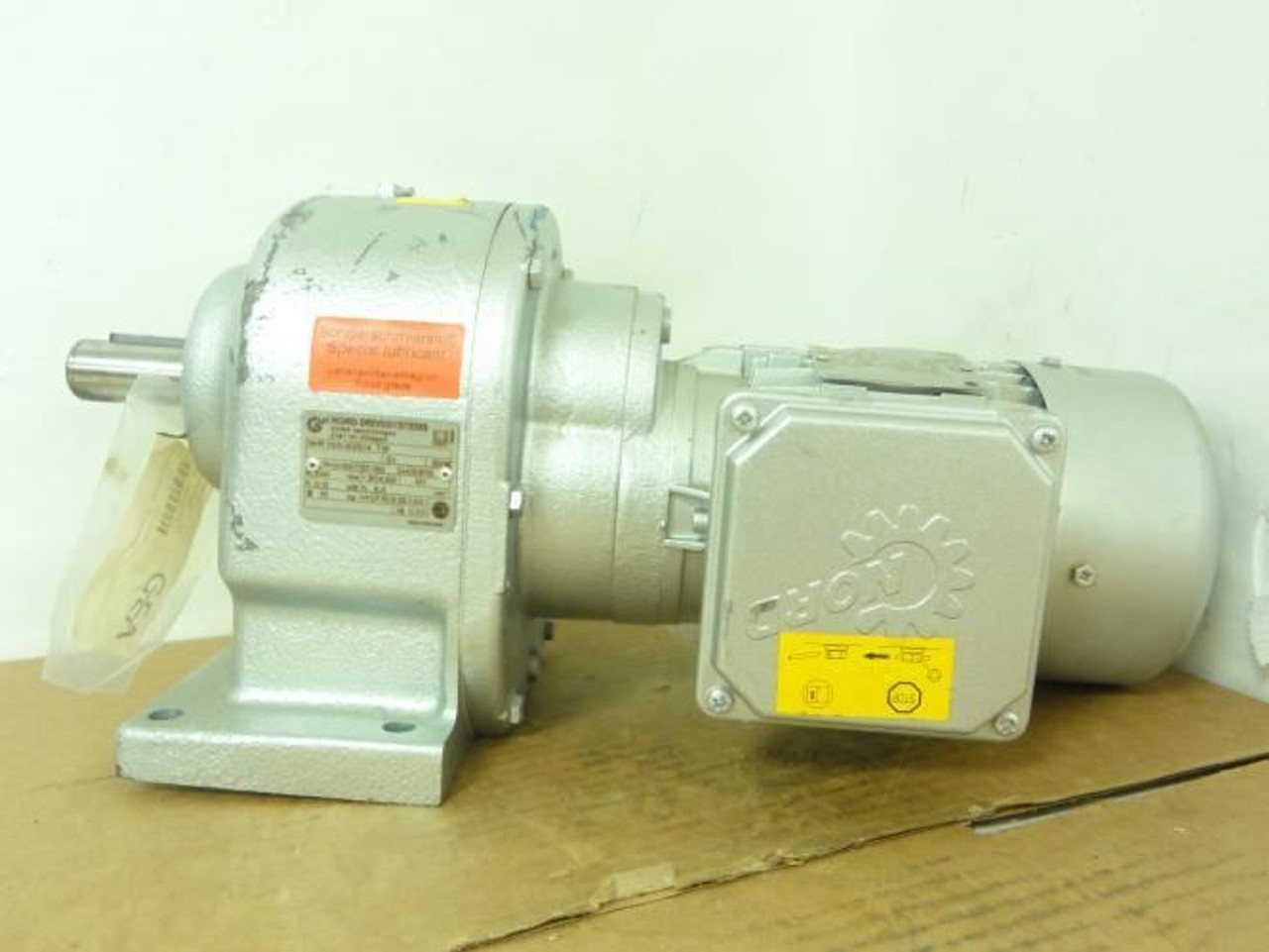 Nord SK63S/4; Geared Motor; 0.14kW; 230/460V;1635RPM; 3Ph