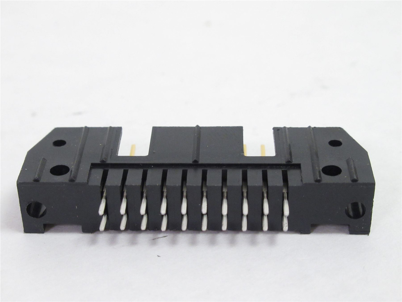 TE Connectivity 5102153-4; Lot-7 AMP-LATCH; 20-Position; HDR