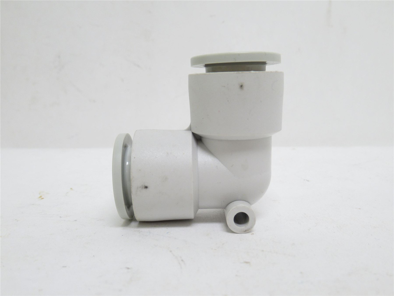 SMC KQ2L16-00A; Lot-2; Tube Elbows; 90Deg; 16mm PTC
