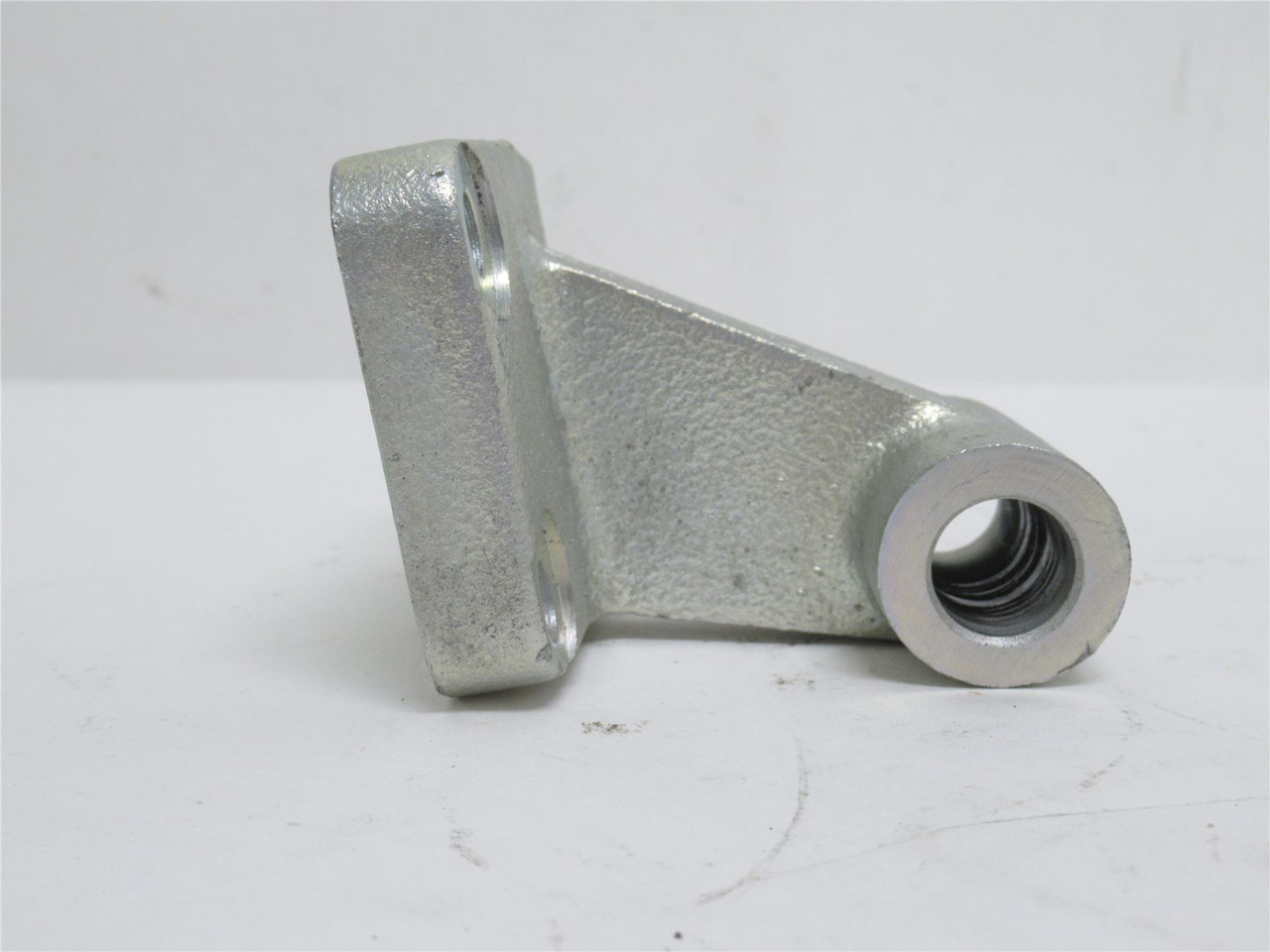 Festo LN-80; Clevis Foot Mounting Bracket 5151; 5/8"ID