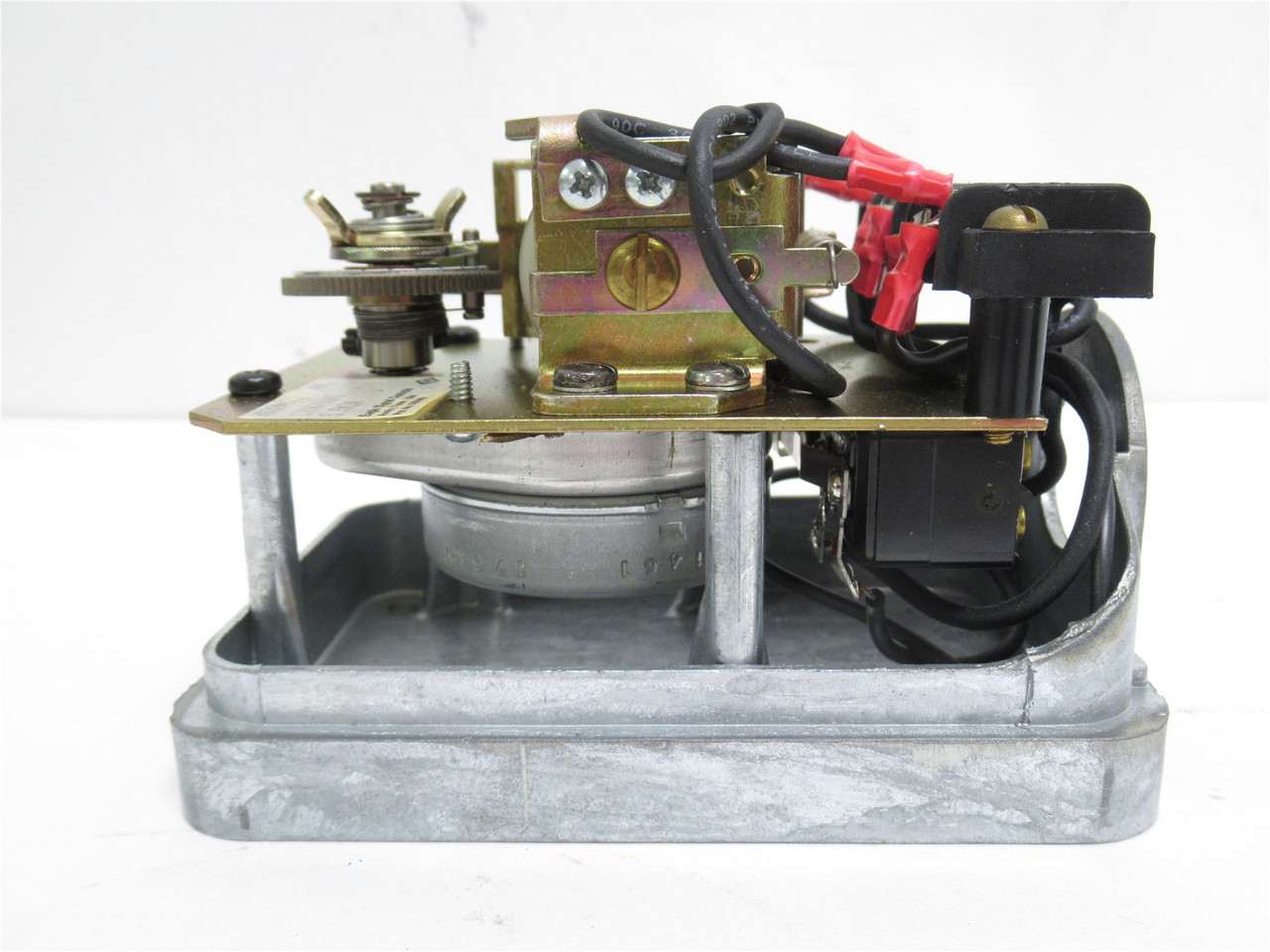 Eagle Signal HD32A621; Industrial Timer; 120VAC; 5.5min