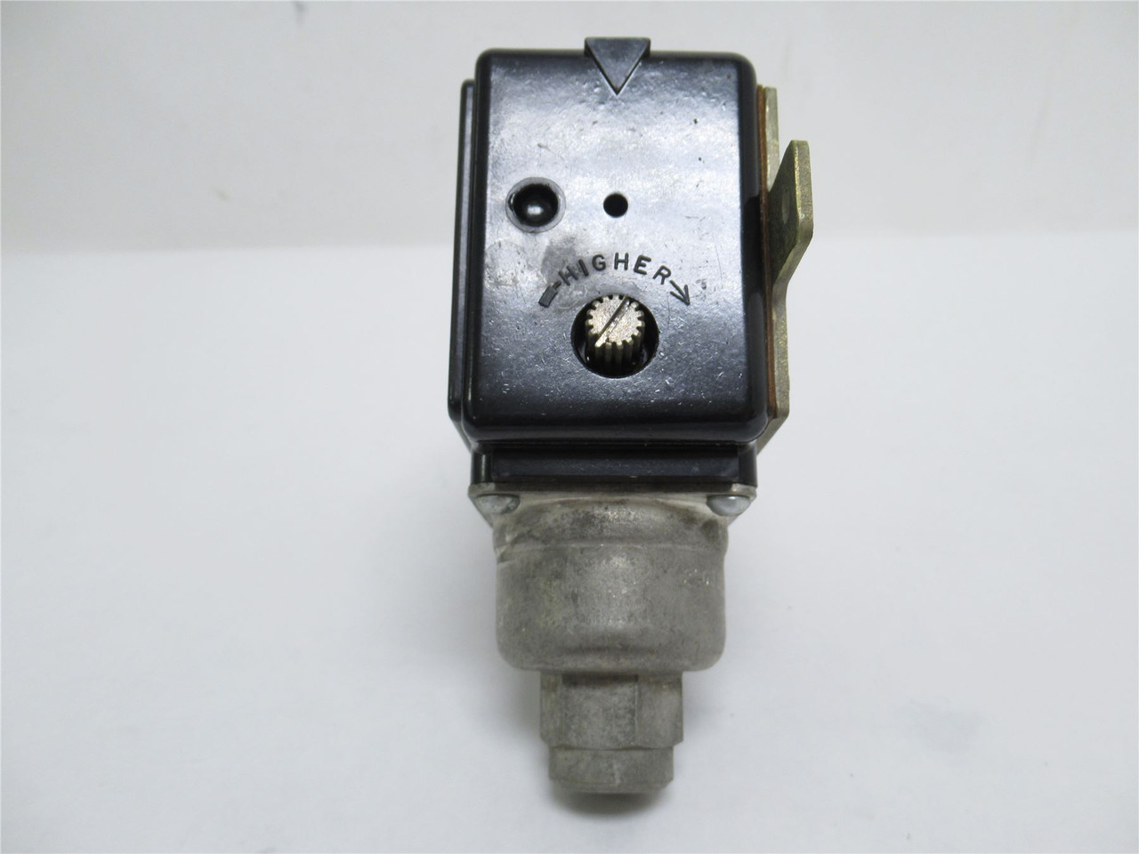 Detroit Switch 250-RB 1; Temperature Control Switch 250-5698