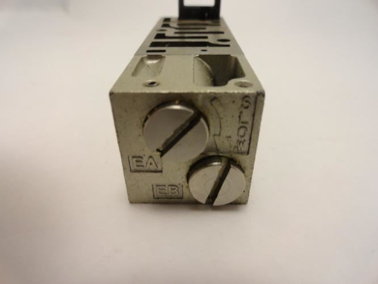 SMC VVFS2000-20A; Control Valve (Missing Gasket)