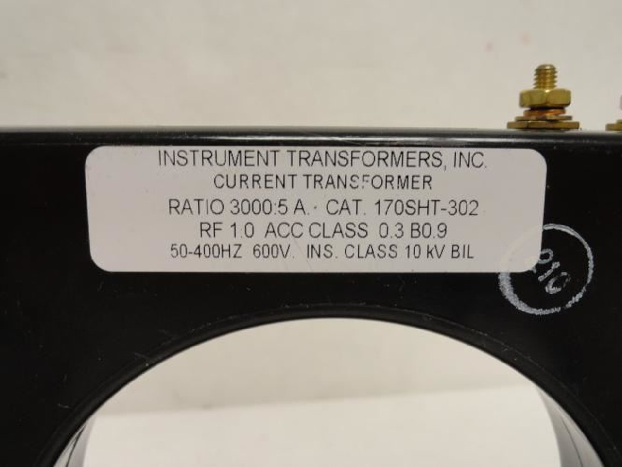 ITI 170SHT-302; Current Transformer Ratio 3000:5 Amp; 600V; 50-400Hz